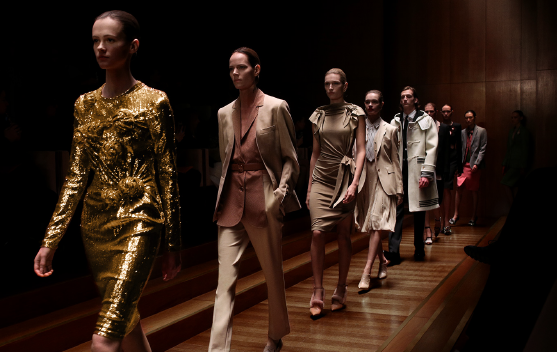 BURBERRY | LONDON FASHION WEEK